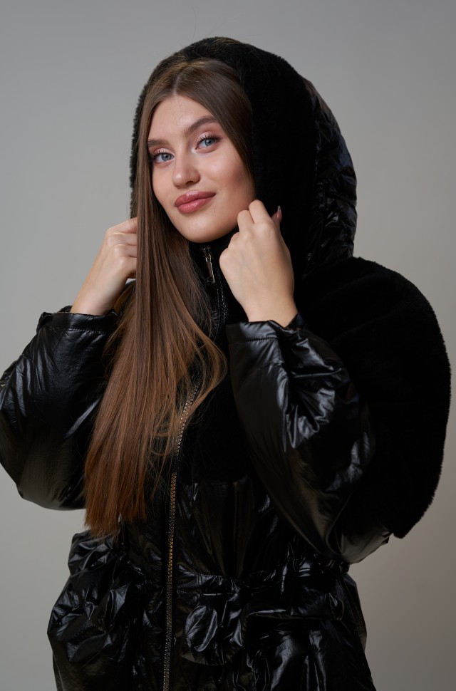 Куртка из шерсти мериноса комбинированная балонью с капюшоном цвет черный