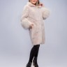 Пальто женское из меха норки "Прямая" ворот стойка с енотовыми рукавами цвет пудра дл.90