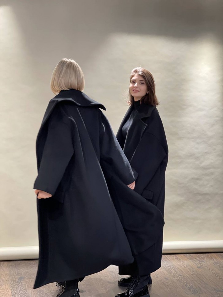 Пальто женское прямое цвет черный