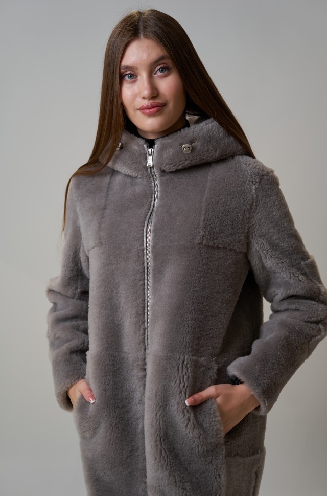Пальто женское из шерсти мериноса с капюшоном цвет серый
