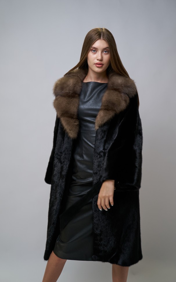 Пальто женское из меха норки импорт "Прямая комб." англ. ворот отделка куница  цвет черный дл.105