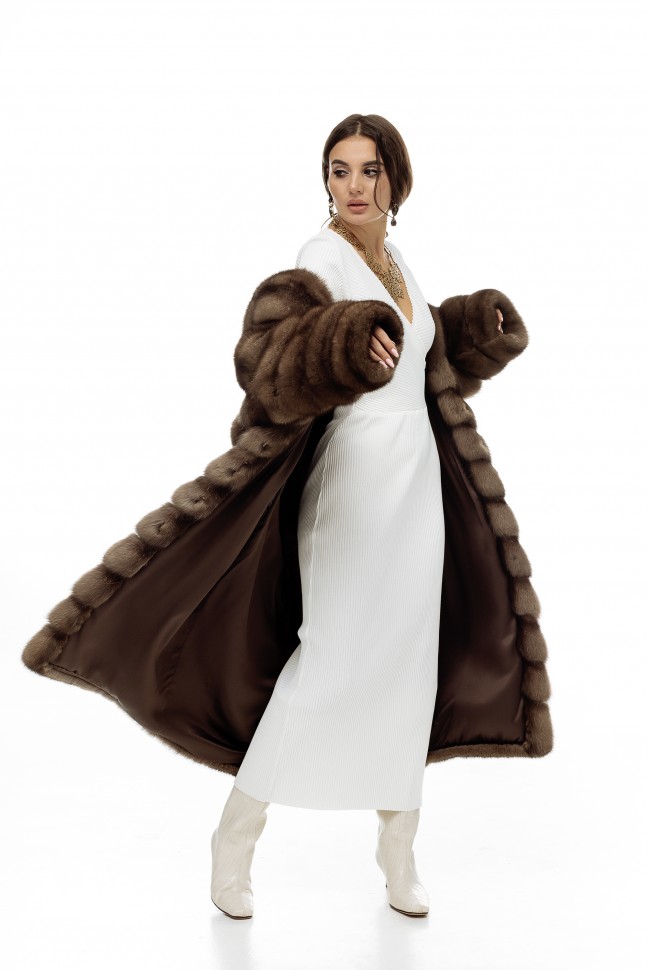 Пальто женское меховое, английский ворот, цвет серо-коричневый, мех соболь, р.42
