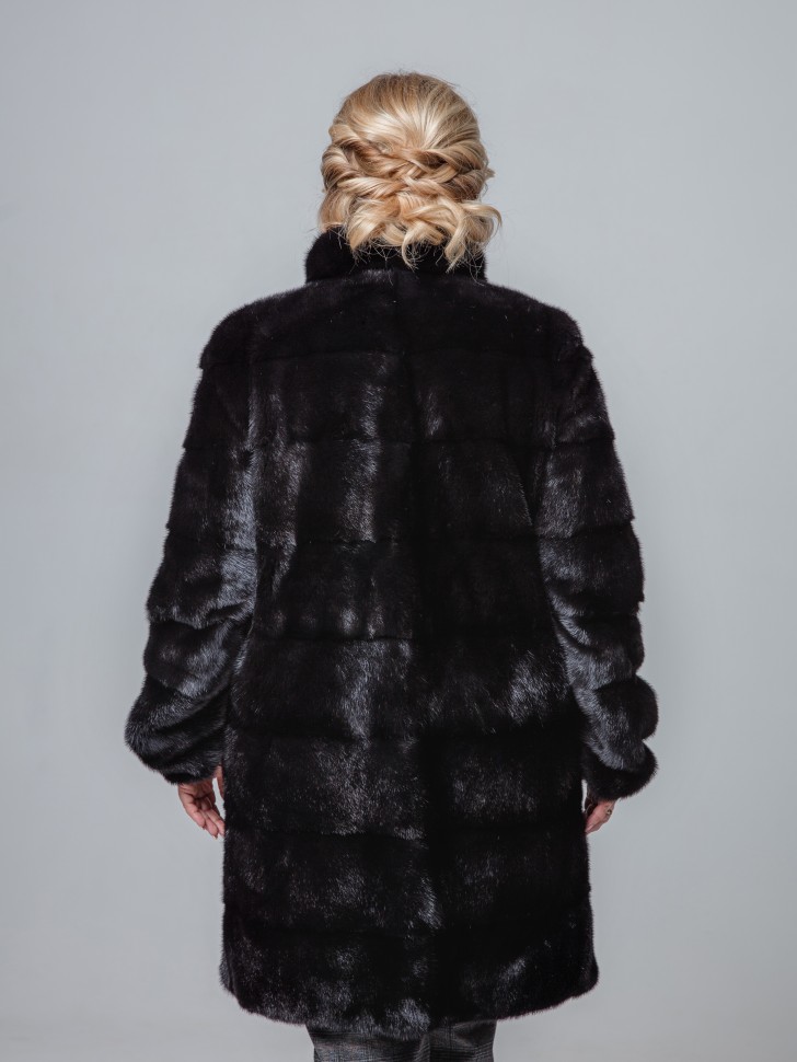 Пальто женское из меха норки "Поперечка" ворот стойка цвет черный дл. 90